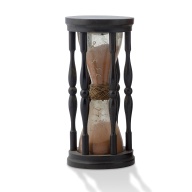 A ship's hour glass.